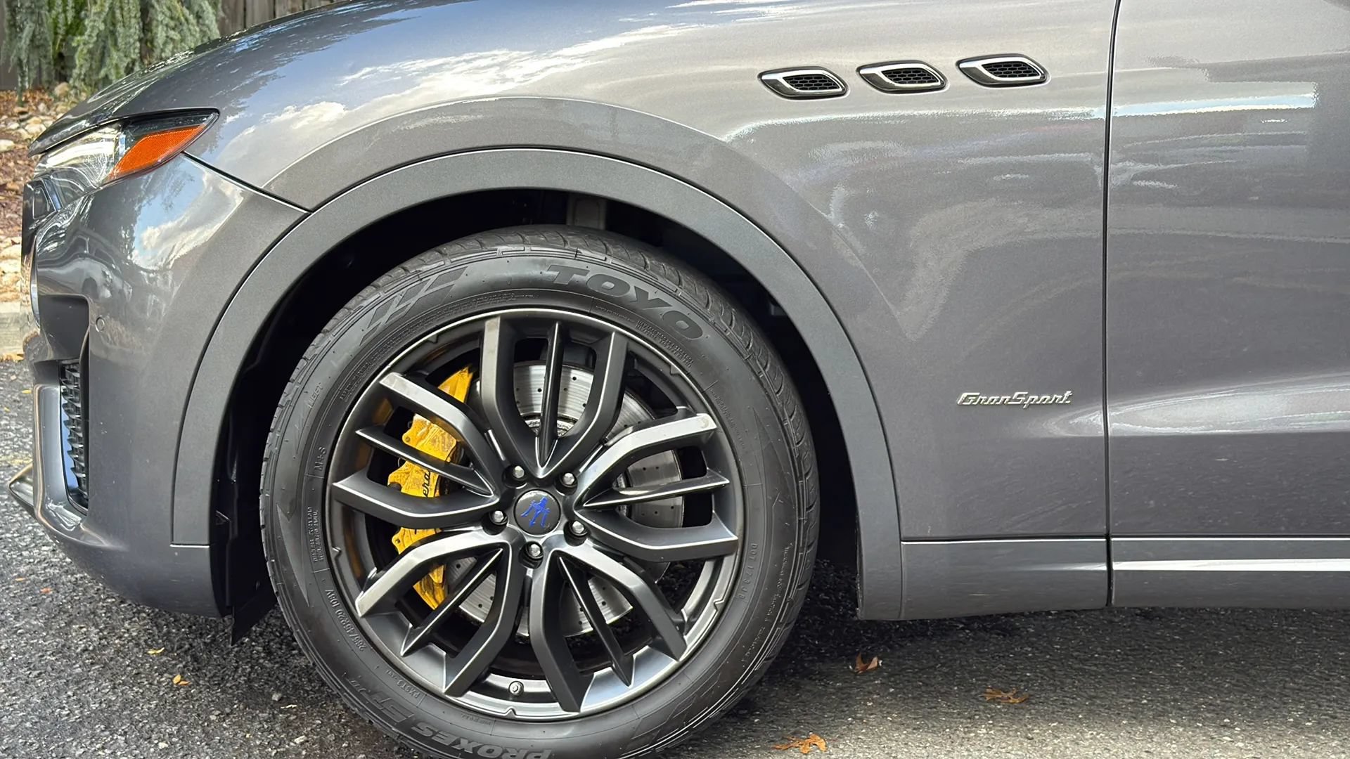 Used 2019 Maserati Levante S GranSport AWD/4WD image 48