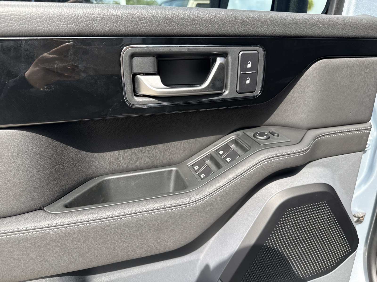 New 2026 INEOS Grenadier Station Wagon AWD/4WD image 13