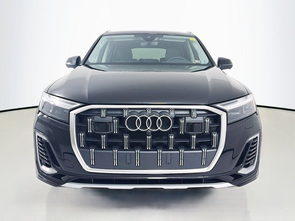 Certified 2025 Audi Q7 3.0T Premium Plus w/ Premium Plus Package AWD/4WD image 2