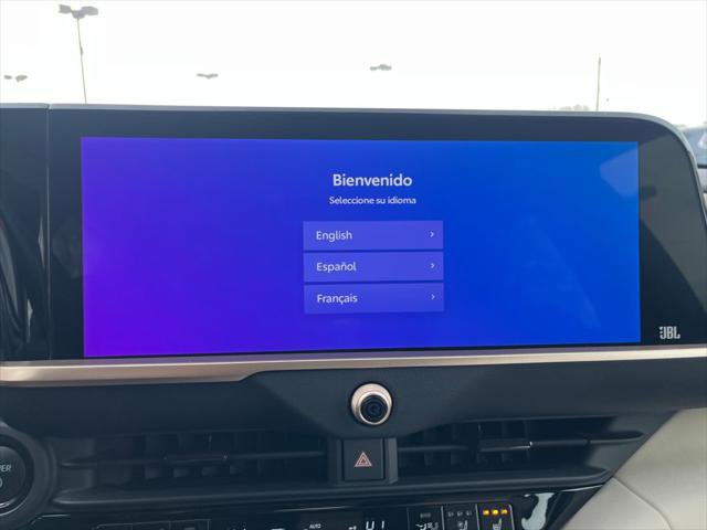 Certified 2023 Toyota Crown Limited image 18