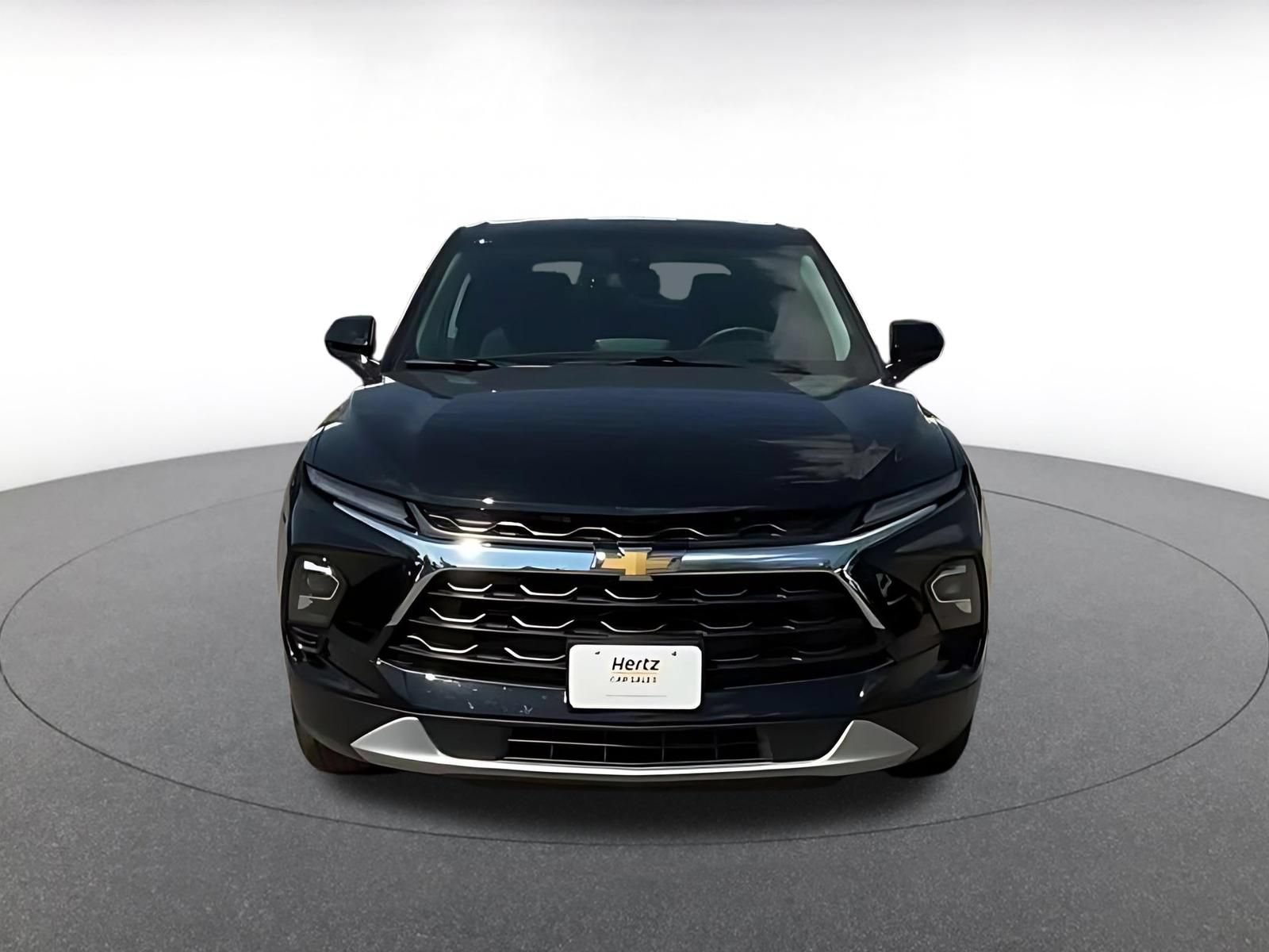 Used 2026 Chevrolet Blazer LT FWD image 4