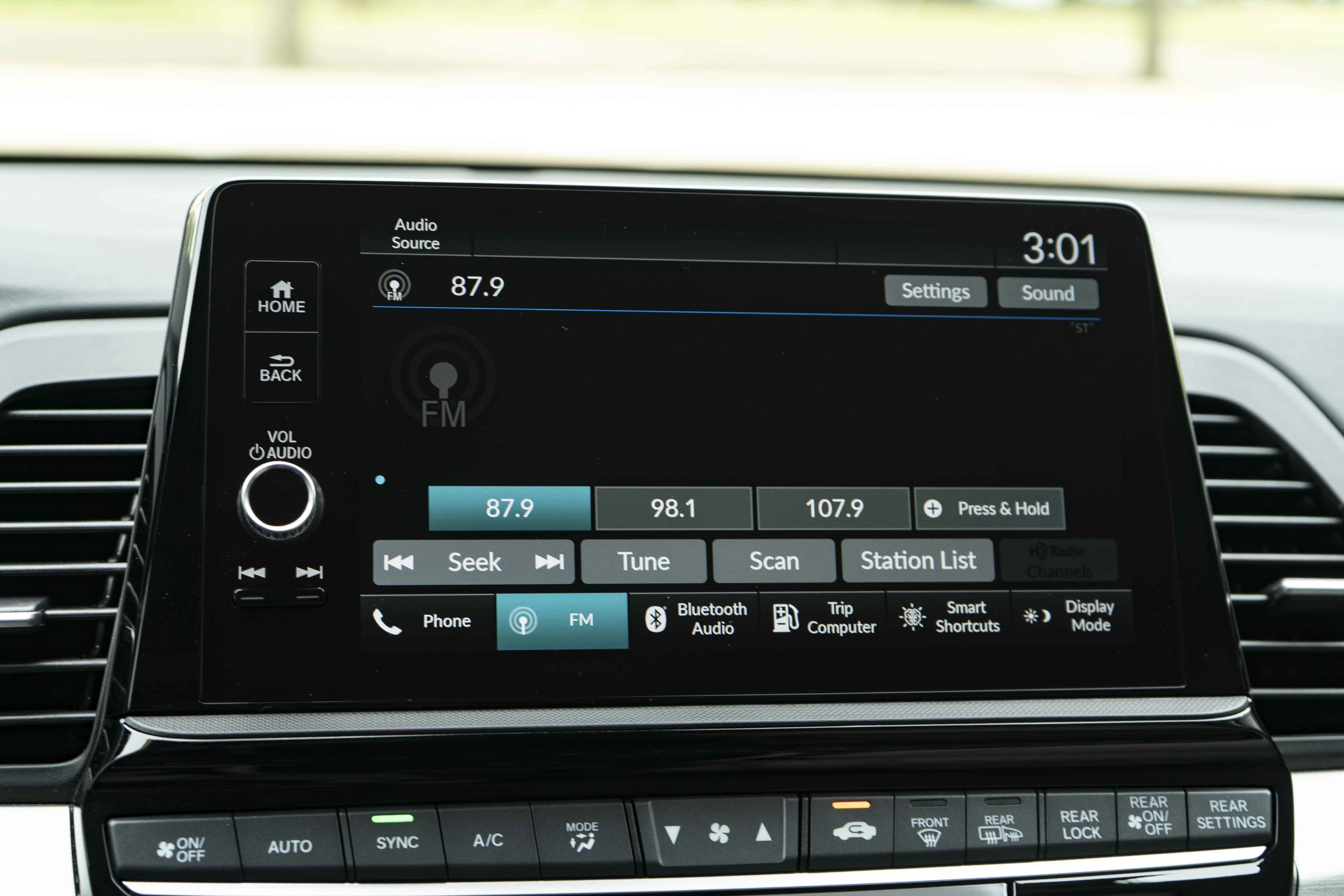 Used 2026 Honda Odyssey EX-L image 24