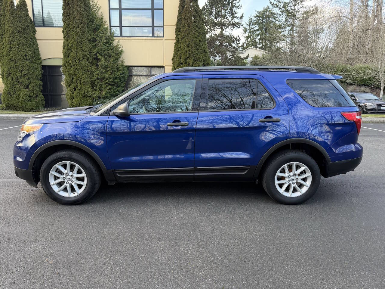 Used 2014 Ford Explorer 4WD image 9