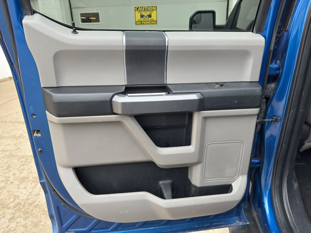 Used 2017 Ford F150 XLT w/ Equipment Group 301A Mid AWD/4WD image 16
