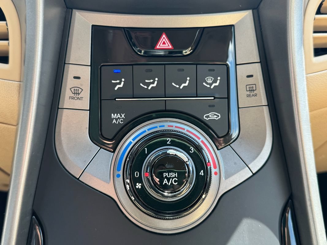 Used 2013 Hyundai Elantra GLS FWD image 16