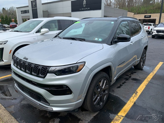 Used 2025 Jeep Compass Limited w/ High Altitude Package