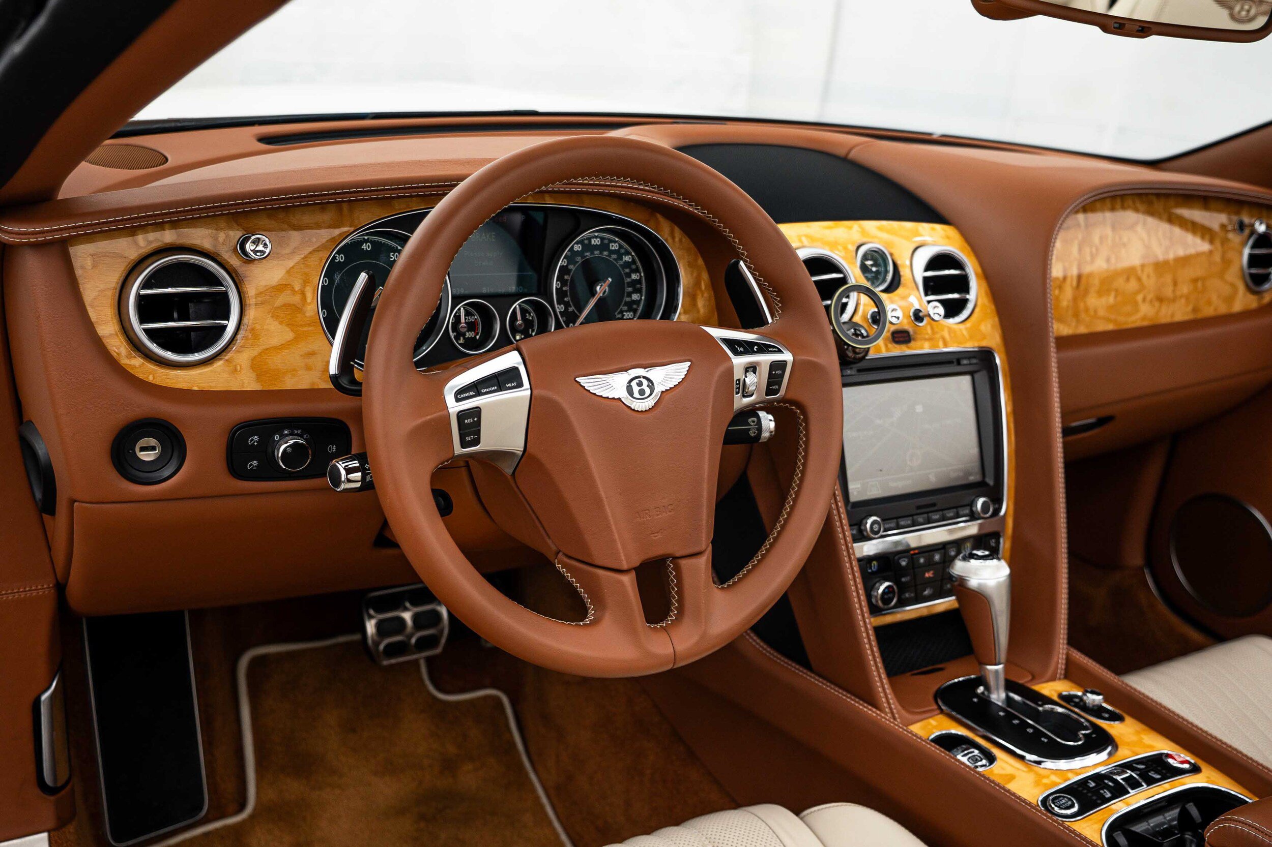 Used 2017 Bentley Continental GT AWD/4WD image 14