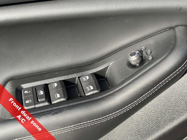 New 2025 Jeep Grand Cherokee Altitude image 17