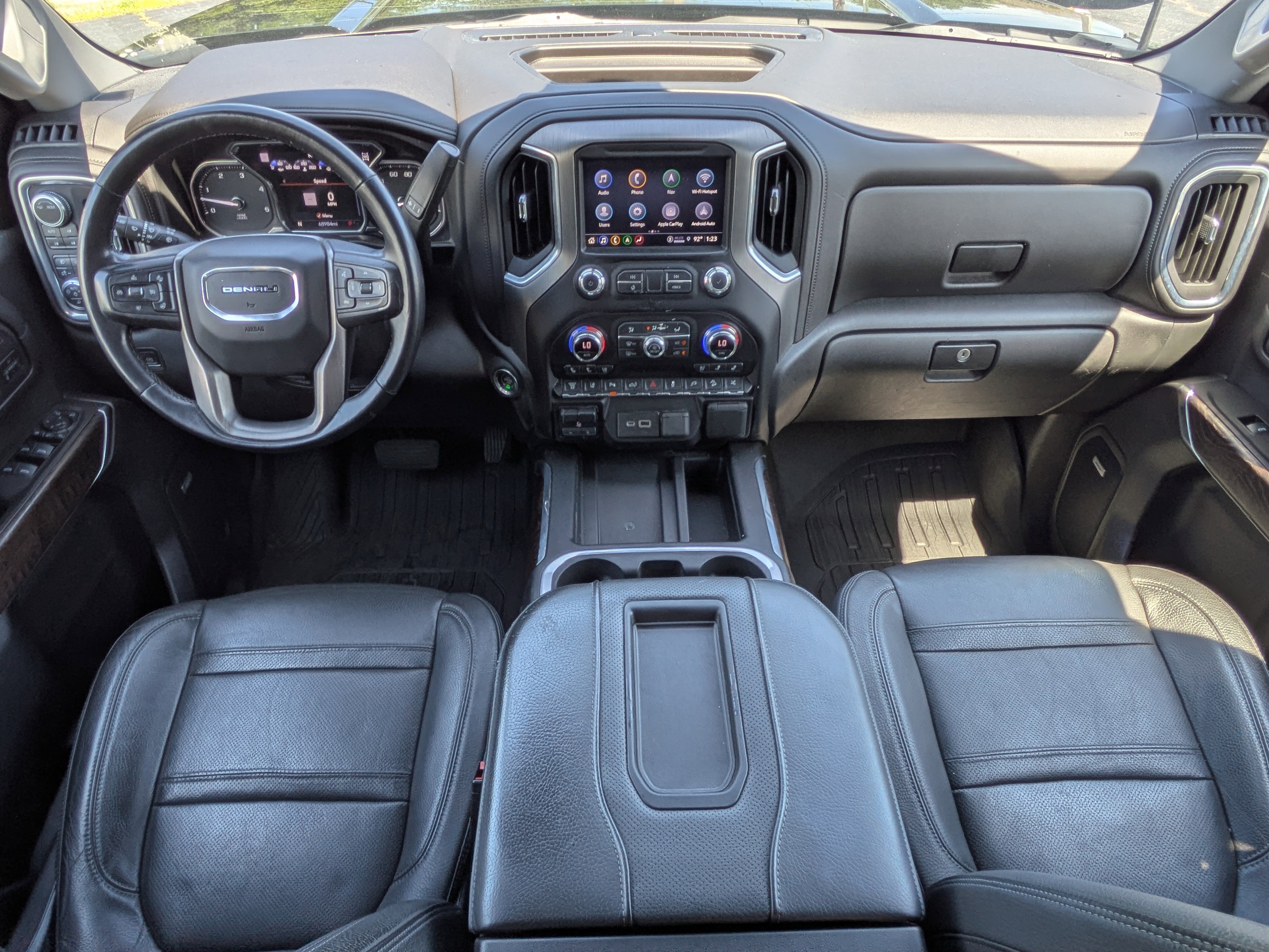 Certified 2021 GMC Sierra 2500 Denali w/ Denali Ultimate Package AWD/4WD image 14