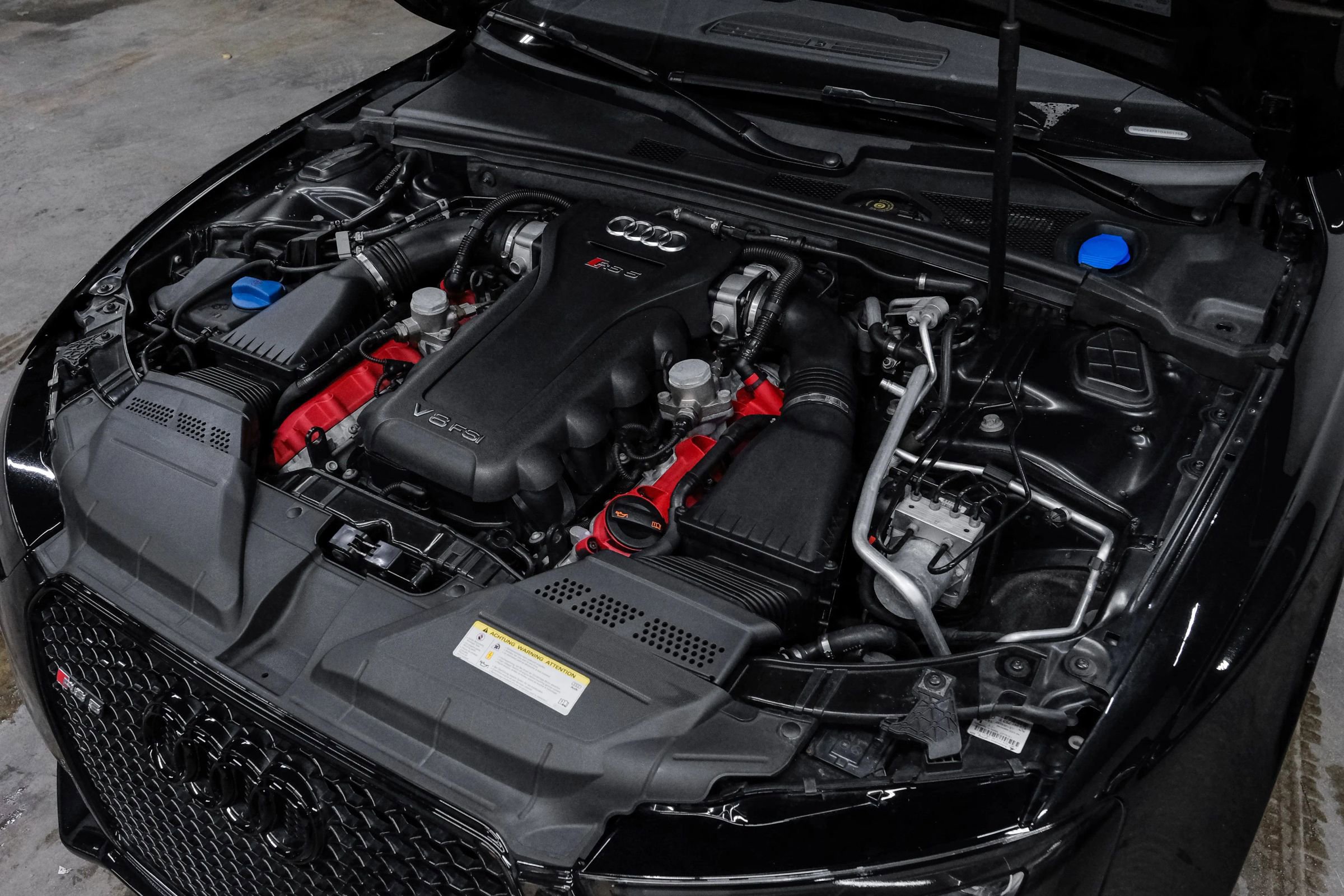 Used 2013 Audi RS 5 Coupe w/ Audi MMI Navigation Plus Pkg AWD/4WD image 42