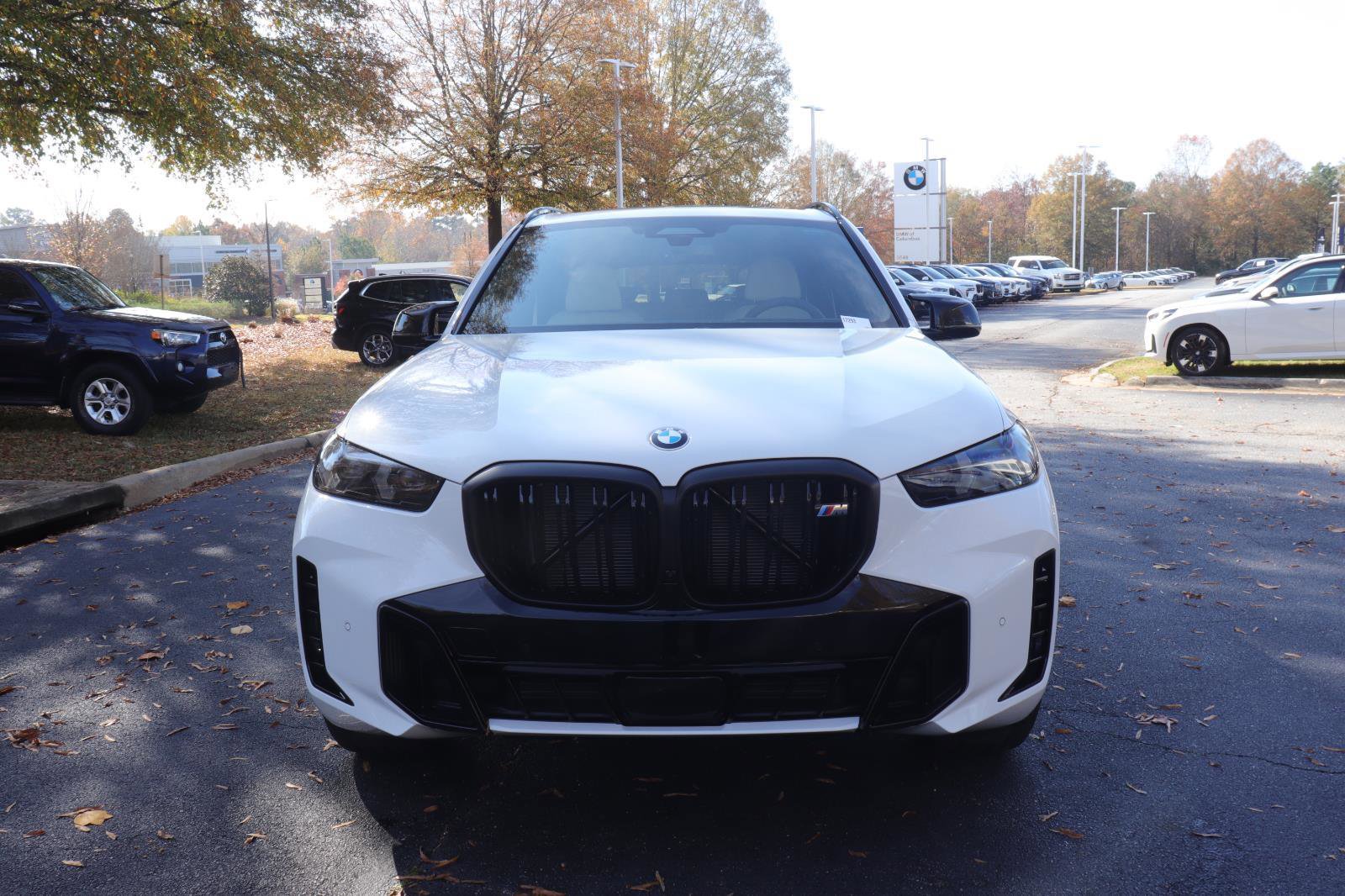 New 2026 BMW X5 M60i image 3