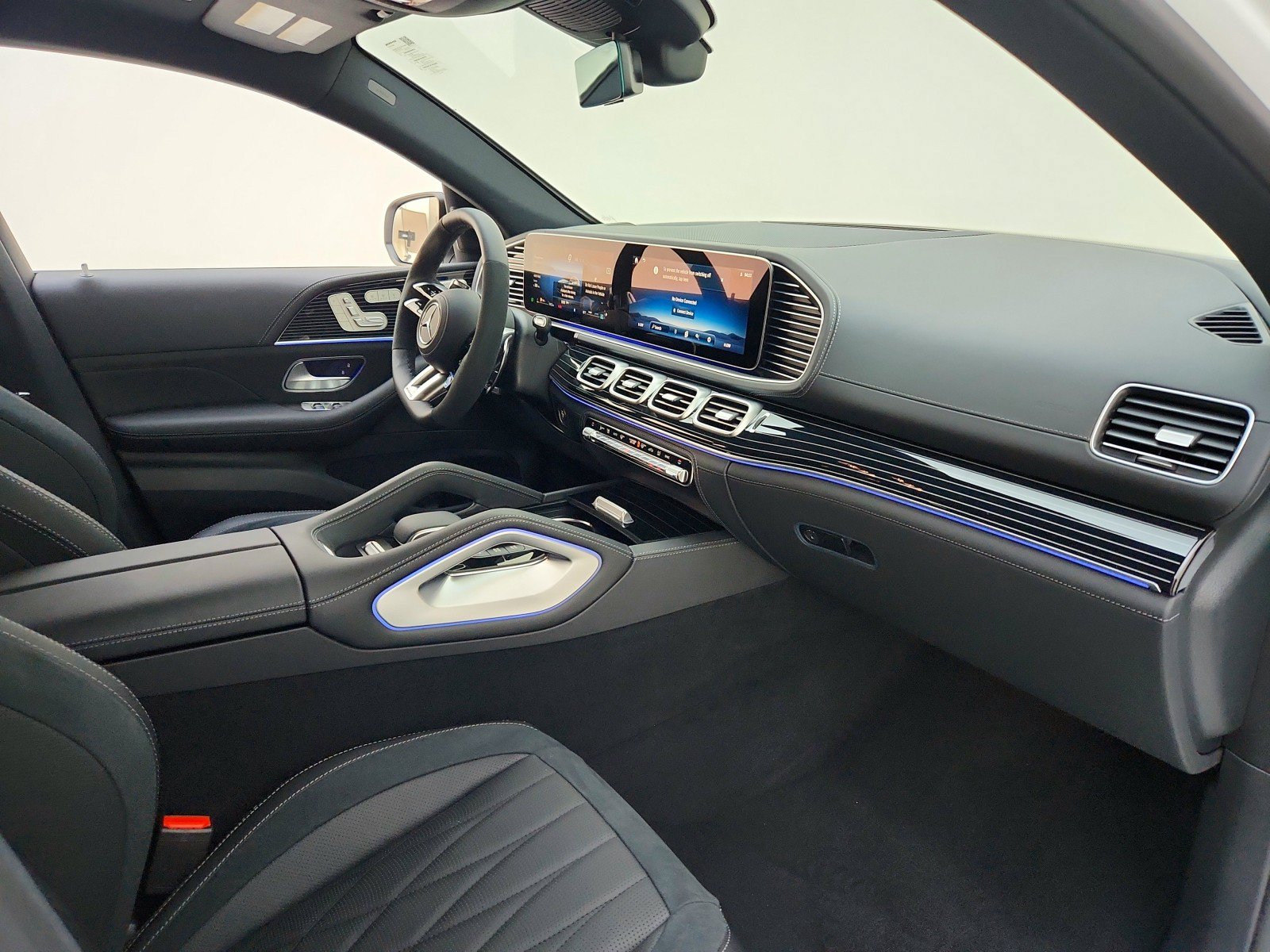 New 2026 Mercedes-Benz GLE 53 AMG 4MATIC Coupe image 10