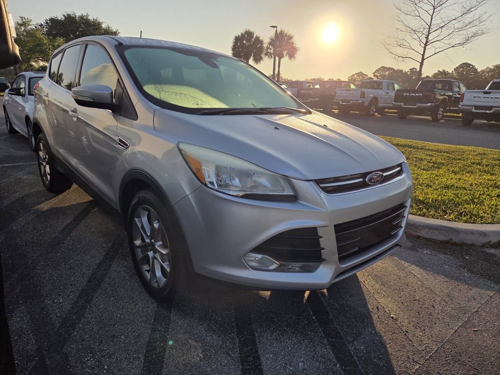 Used 2013 Ford Escape SEL image 2