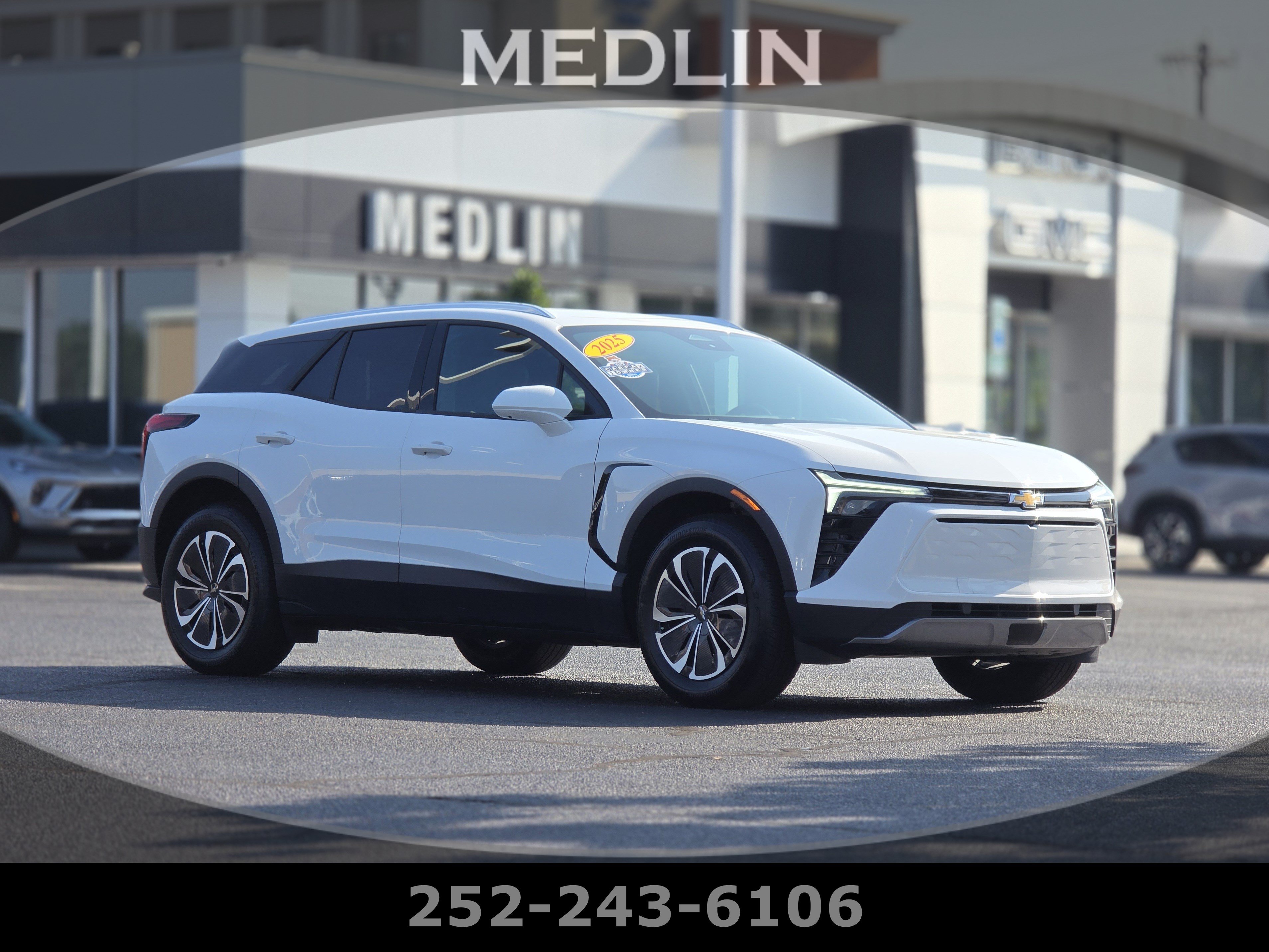 Used 2025 Chevrolet Blazer EV LT AWD/4WD image 1