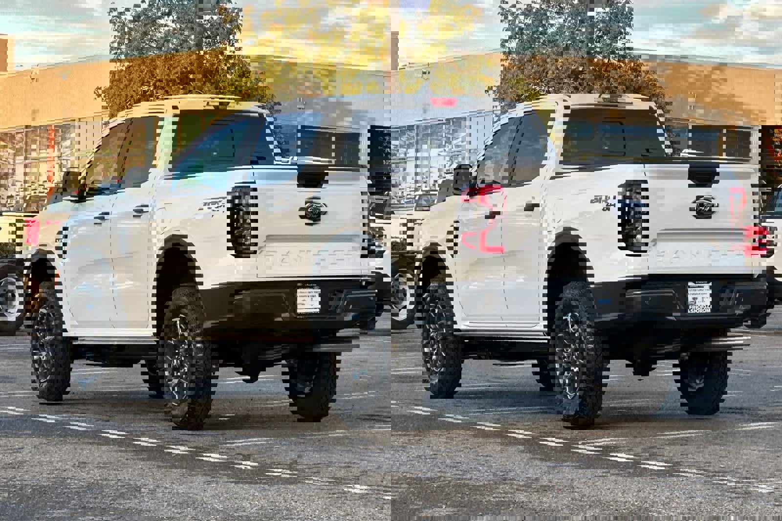 New 2025 Ford Ranger XLT w/ Equipment Group 301A High image 6