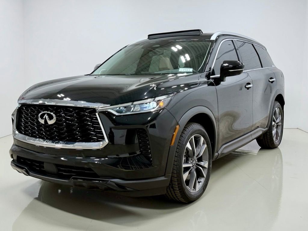 Used 2023 INFINITI QX60 Luxe w/ Performance Audio Package image 10