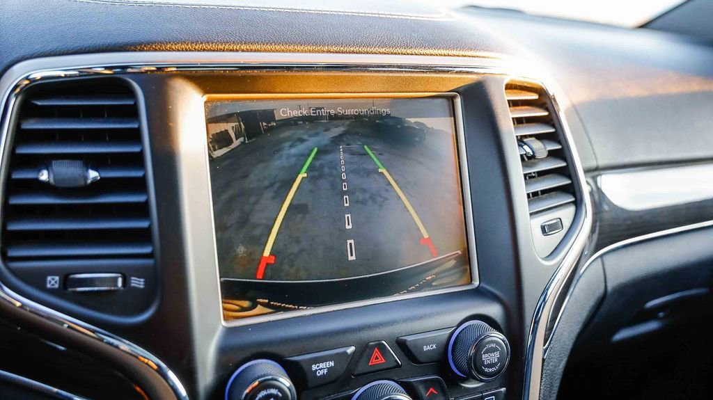 Used 2015 Jeep Grand Cherokee Overland image 29