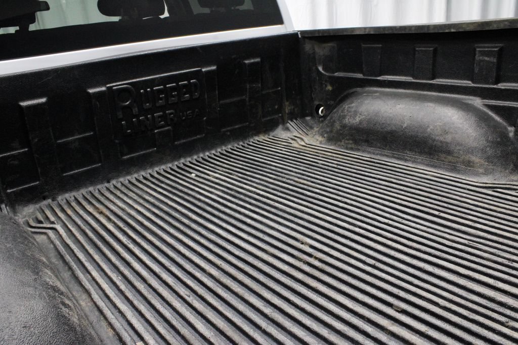 Used 2023 RAM 1500 Classic SLT w/ Electronics Group AWD/4WD image 13