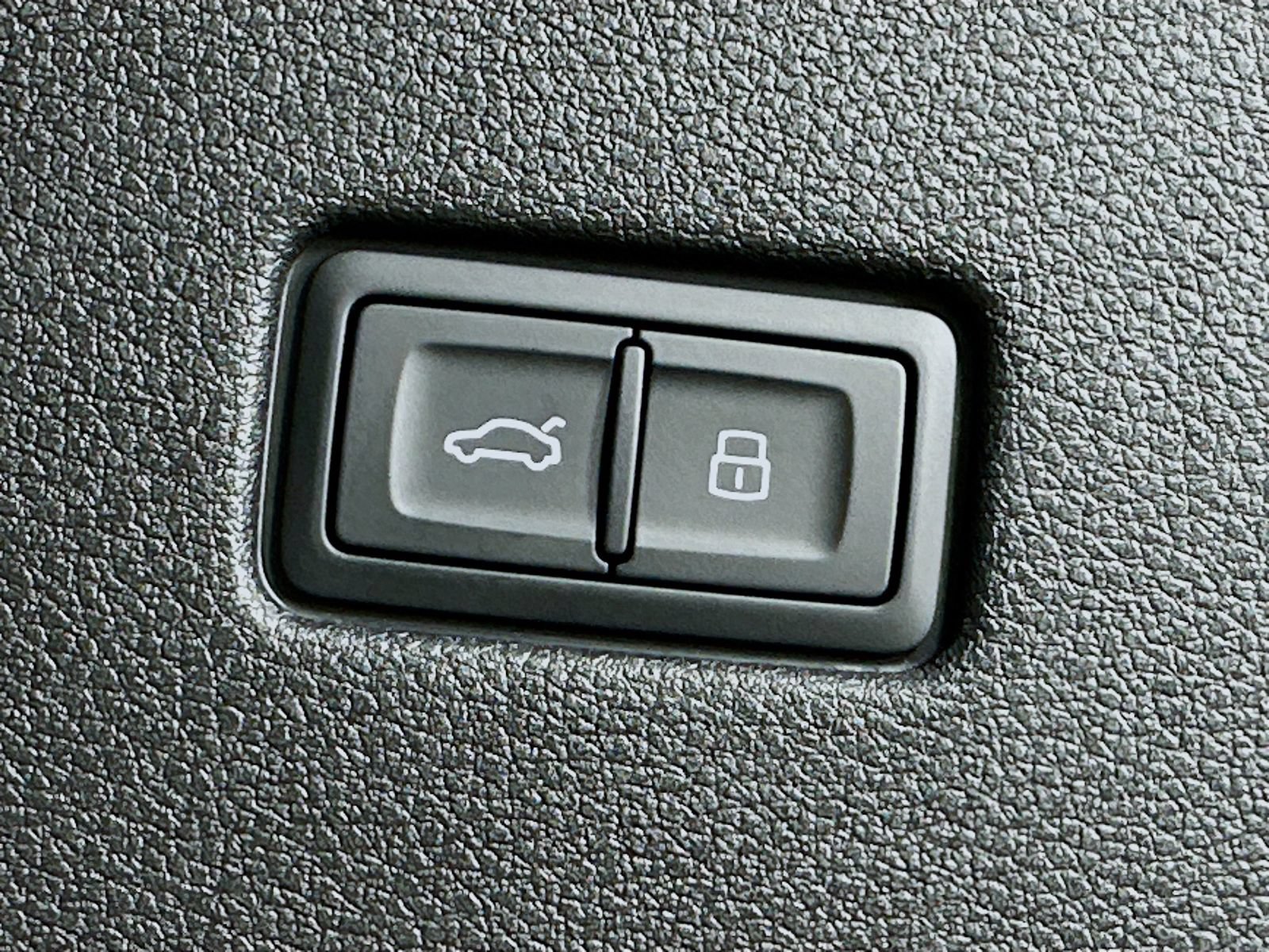New 2026 Audi Q8 Premium Plus AWD/4WD image 40