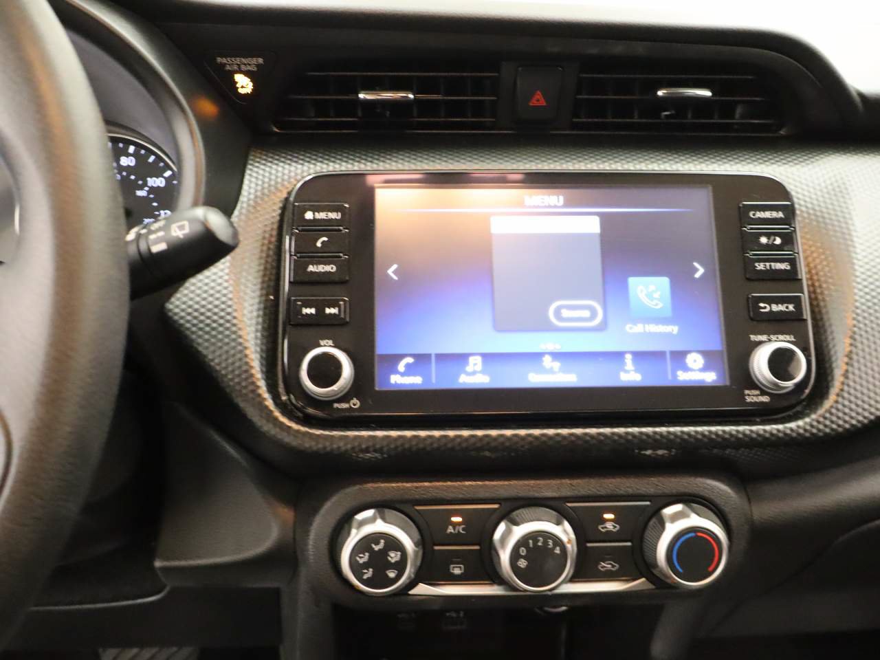 Used 2023 Nissan Kicks SV FWD image 10