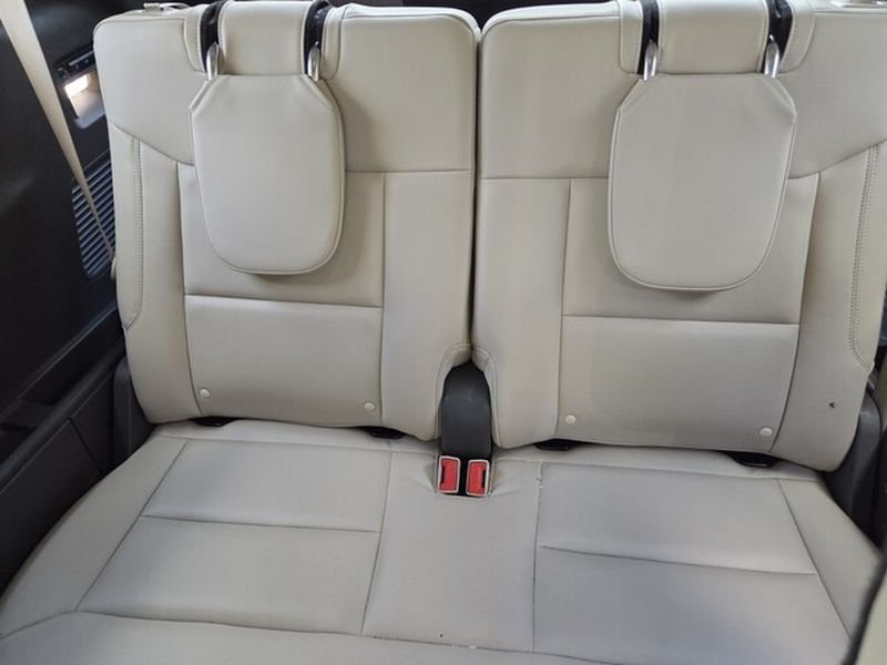 Used 2021 Ford Explorer Platinum w/ Equipment Group 601A AWD/4WD image 10
