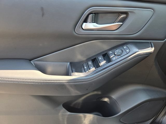 New 2026 Nissan Rogue SV FWD image 19