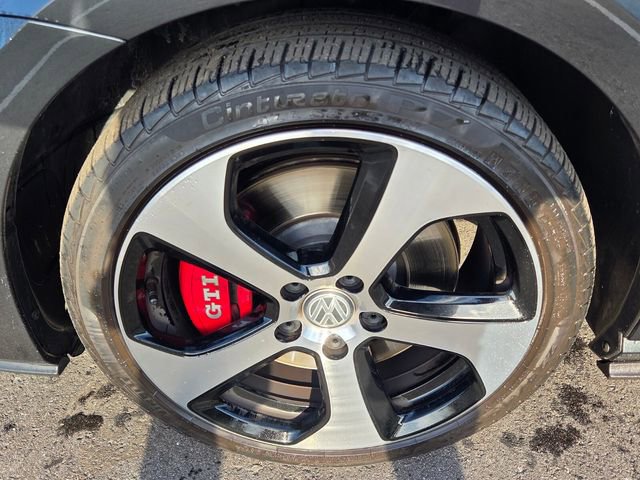 Used 2017 Volkswagen GTI Autobahn image 19