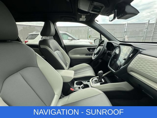 Used 2025 Subaru Forester Limited AWD/4WD image 2