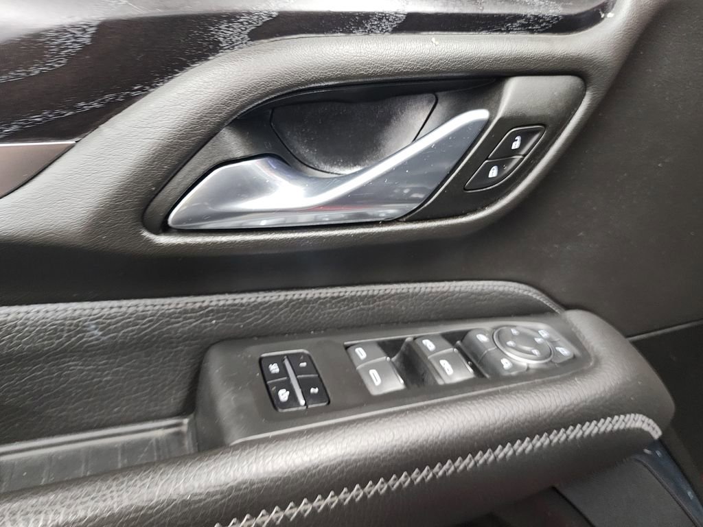 Used 2021 GMC Yukon Denali image 10