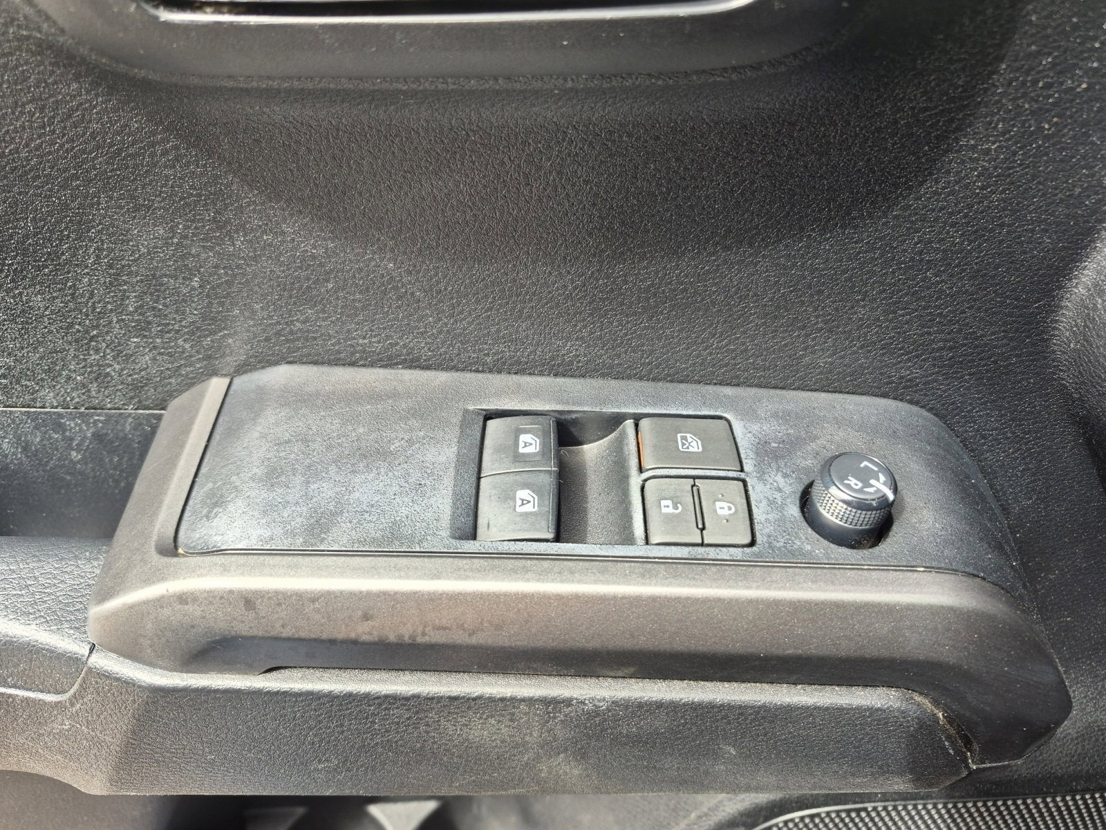 Certified 2021 Toyota Tacoma TRD Off-Road w/ TRD Premium Off Road Package image 13