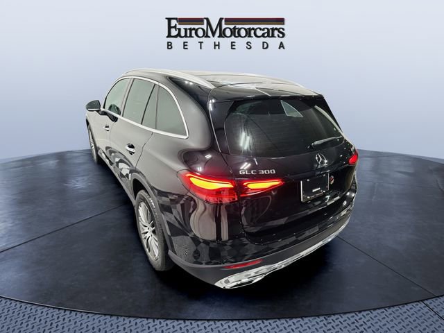 New 2026 Mercedes-Benz GLC 300 4MATIC image 2
