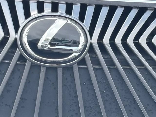 Used 2019 Lexus ES 350 w/ Accessory Package 2 FWD image 3