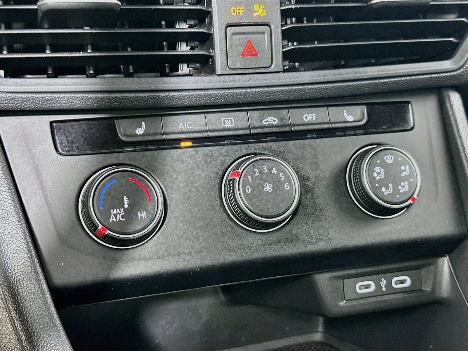 Used 2024 Volkswagen Jetta Sport FWD image 15