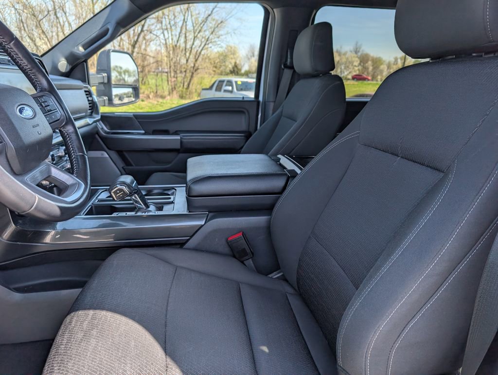 Used 2022 Ford F150 XLT w/ Equipment Group 302A High image 5