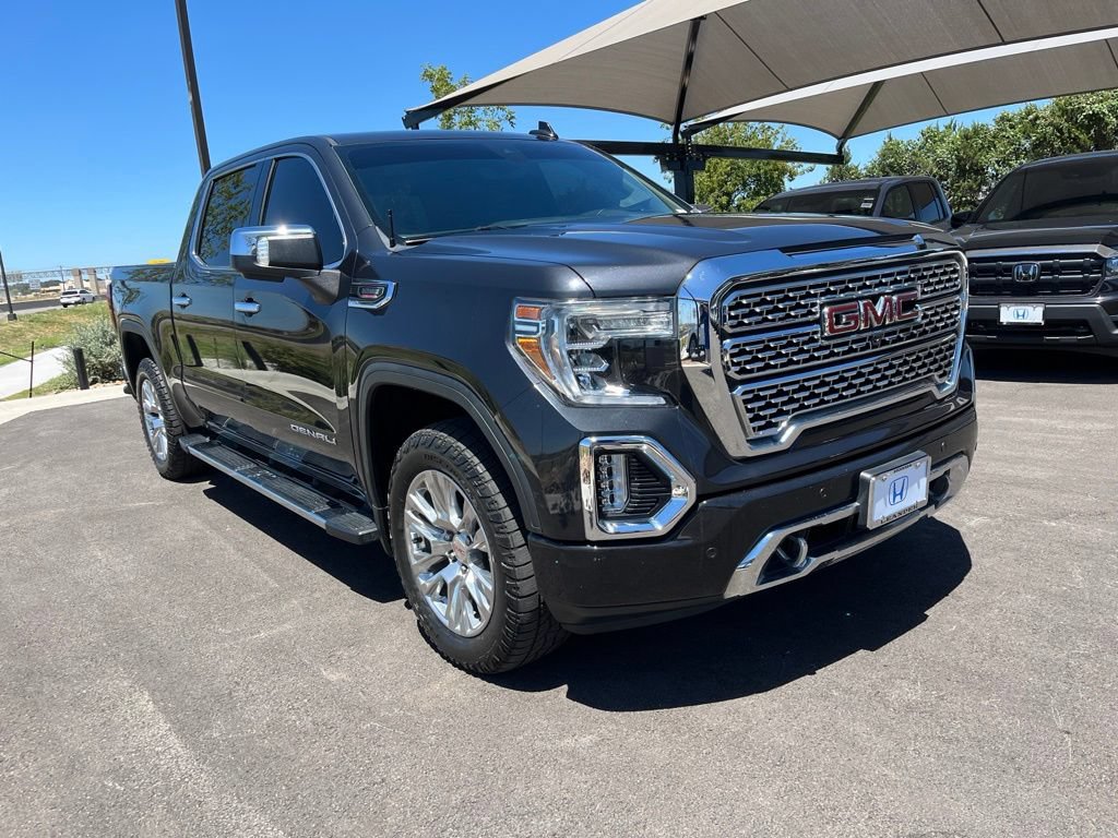 Used 2020 GMC Sierra 1500 Denali w/ Technology Package AWD/4WD image 3
