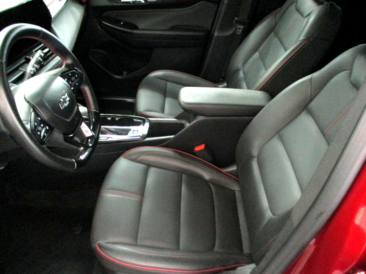 Used 2024 Chevrolet TrailBlazer RS w/ Convenience Package image 9