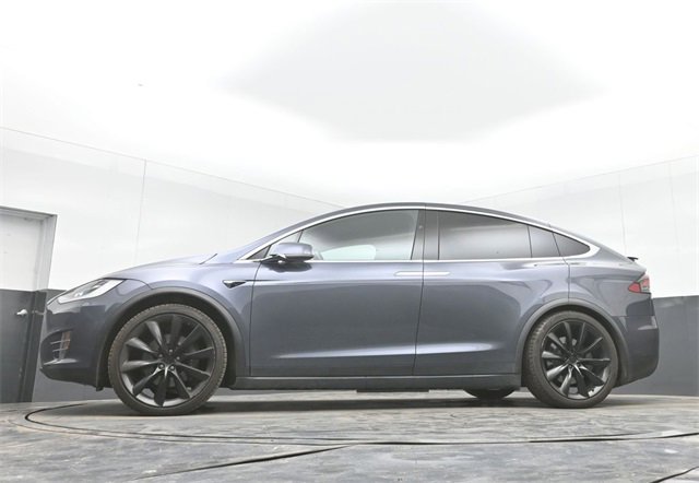 Used 2020 Tesla Model X Long Range image 45