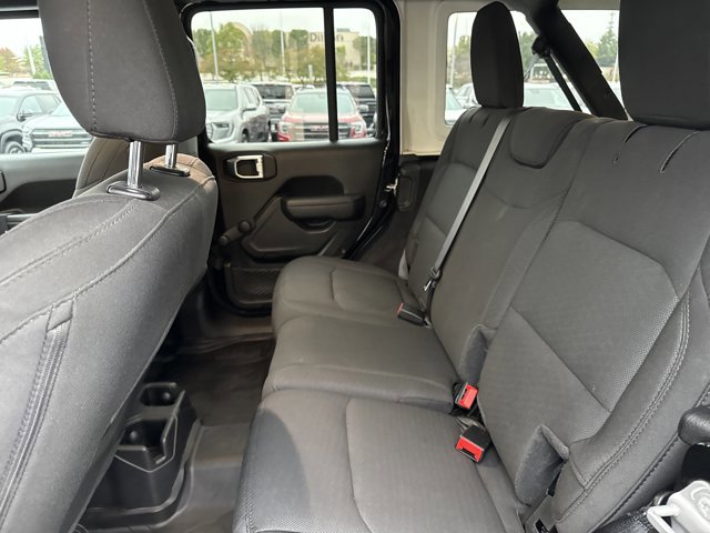 Used 2022 Jeep Wrangler Unlimited Sport image 6