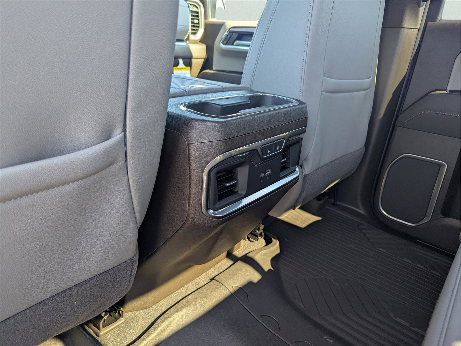 New 2026 Chevrolet Silverado 1500 LTZ w/ LTZ Premium Package image 14