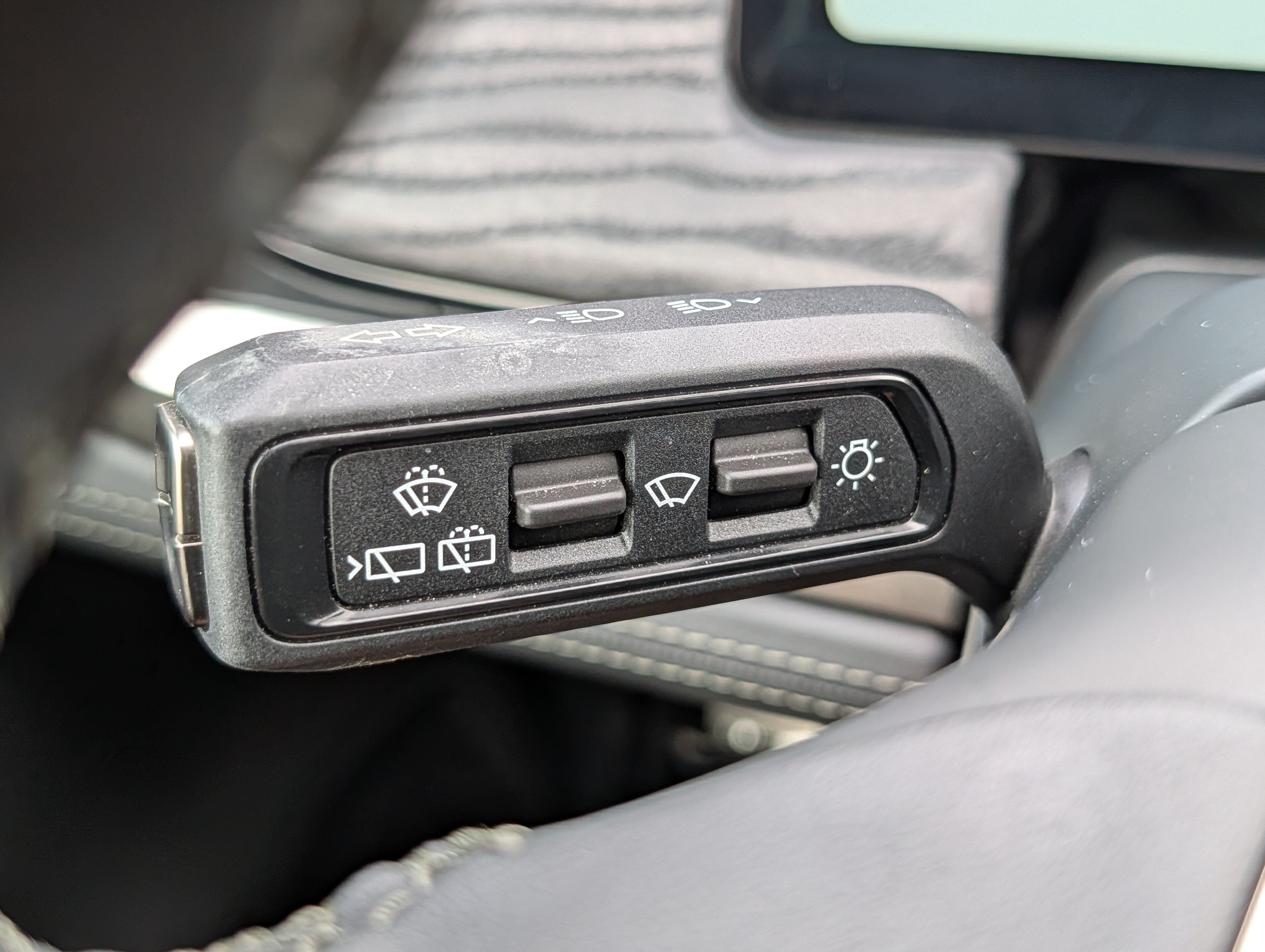 Used 2023 Rivian R1S Adventure Quad AWD/4WD image 26