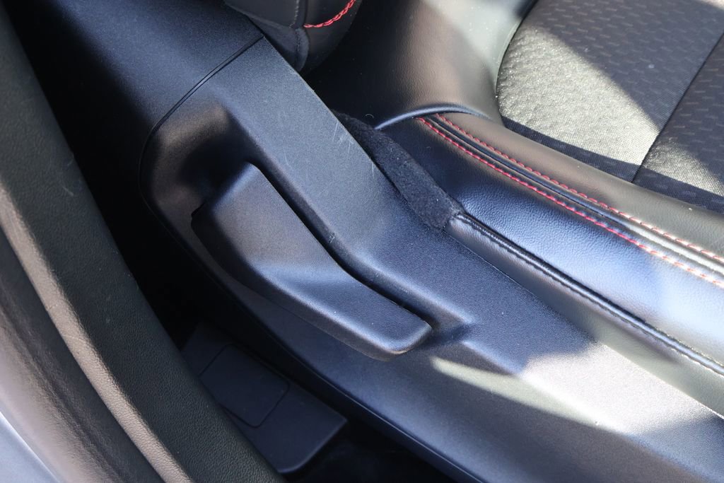 Used 2024 Ford Escape ST-Line image 38