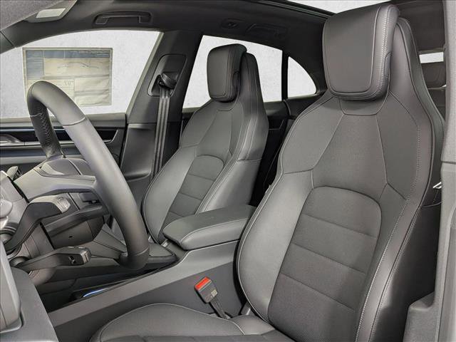 New 2026 Porsche Macan Electric image 5