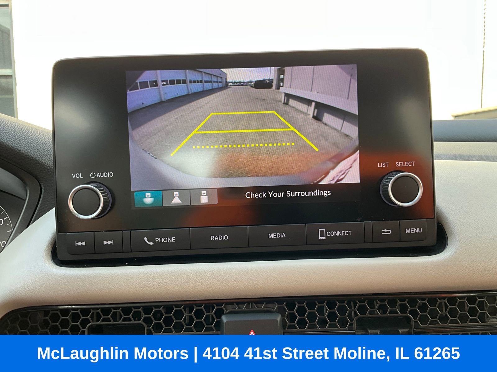 Used 2023 Honda HR-V LX image 6