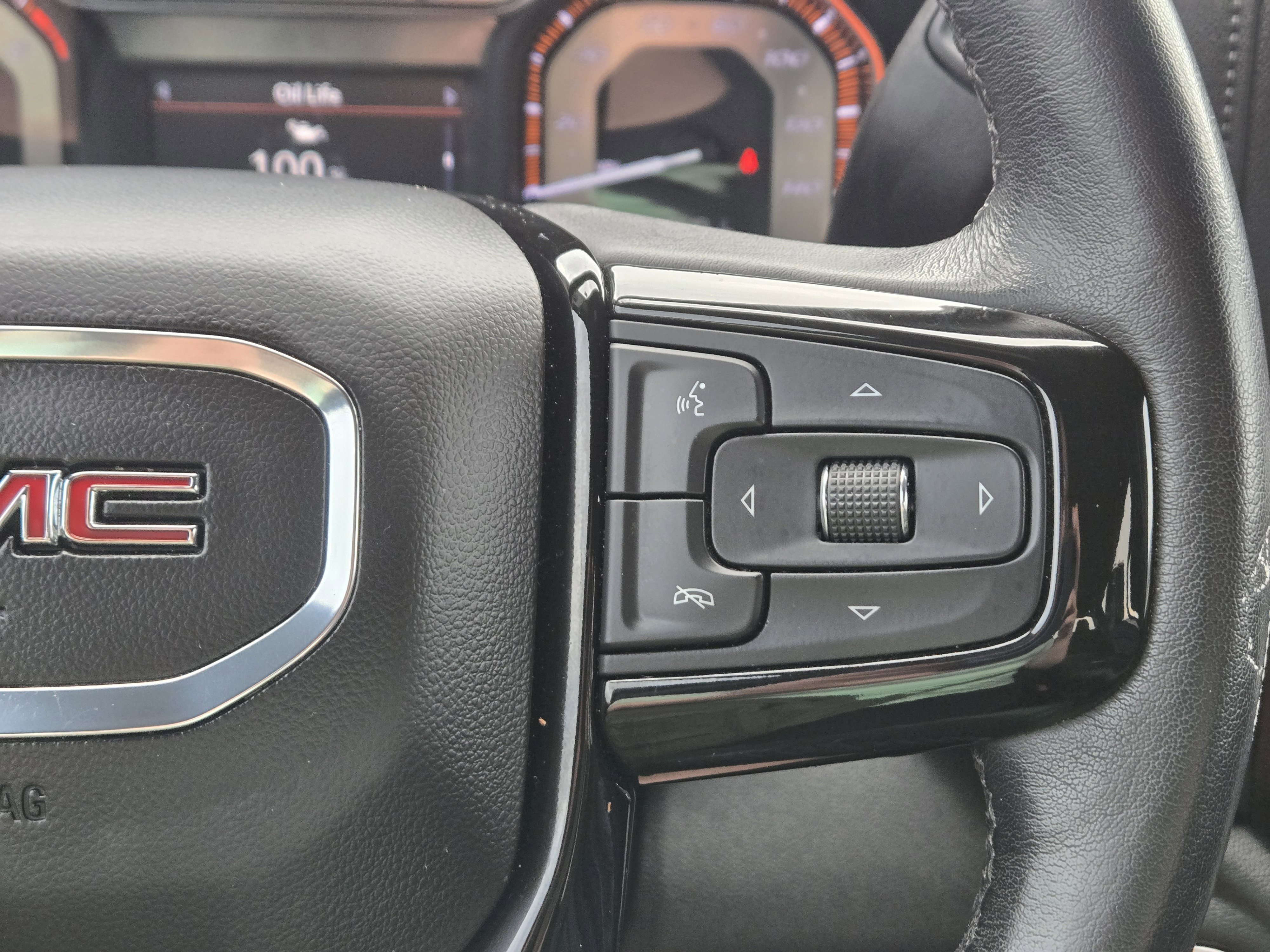 Used 2020 GMC Sierra 1500 SLT w/ SLT Premium Plus Package AWD/4WD image 25