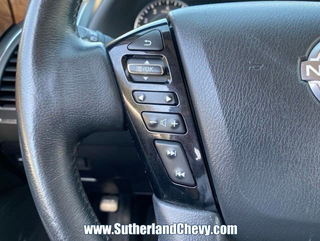 Used 2023 Nissan Armada SL w/ Captain's Chairs Package image 19