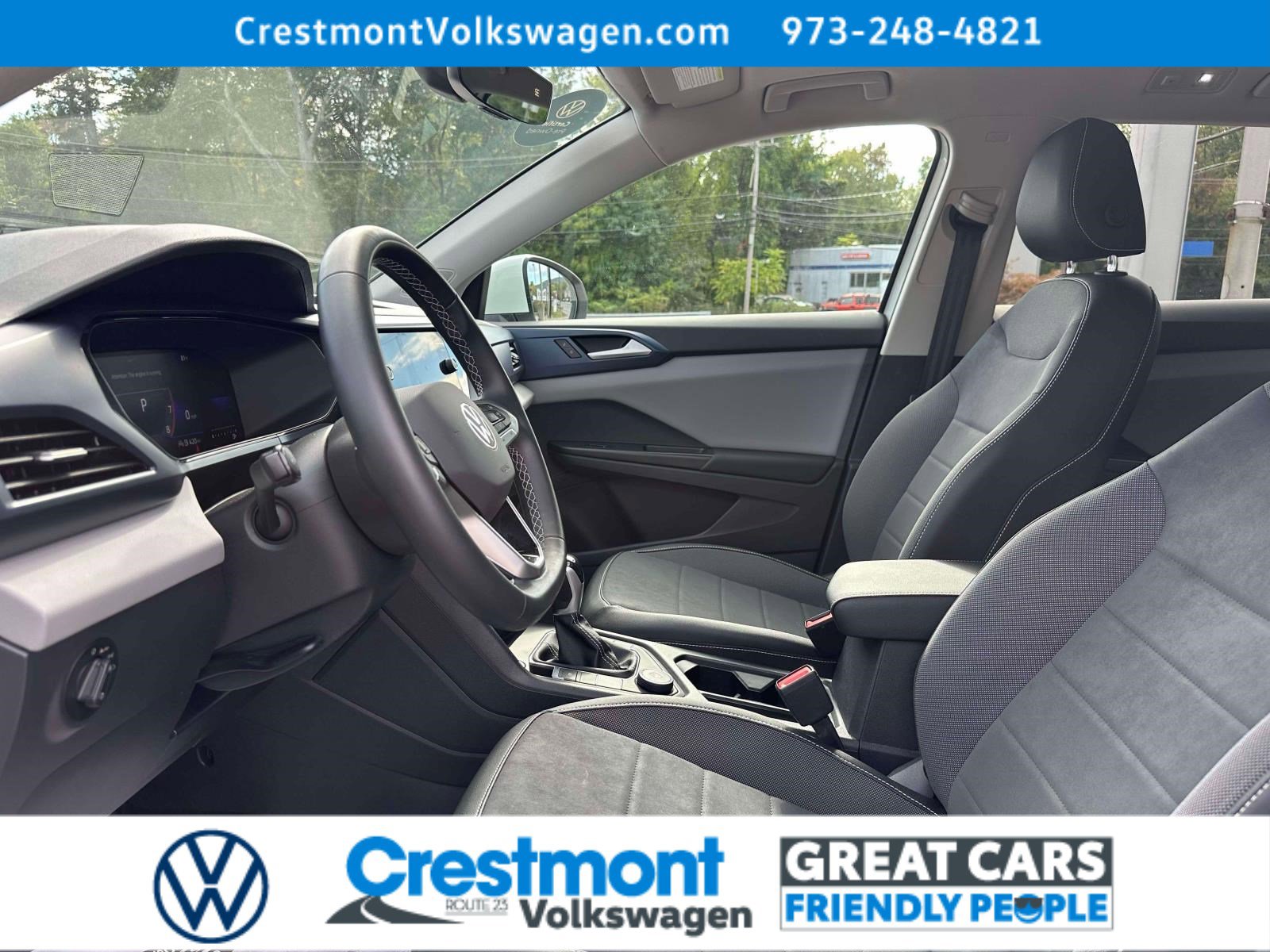 Certified 2022 Volkswagen Taos SE w/ Panoramic Sunroof Package image 13