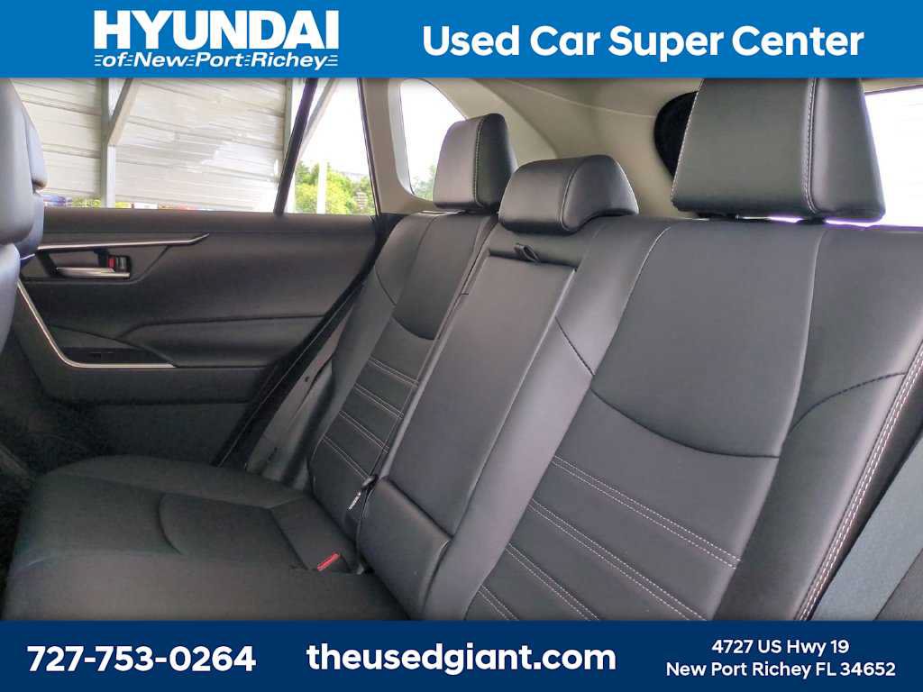 Used 2023 Toyota RAV4 XLE Premium FWD image 14