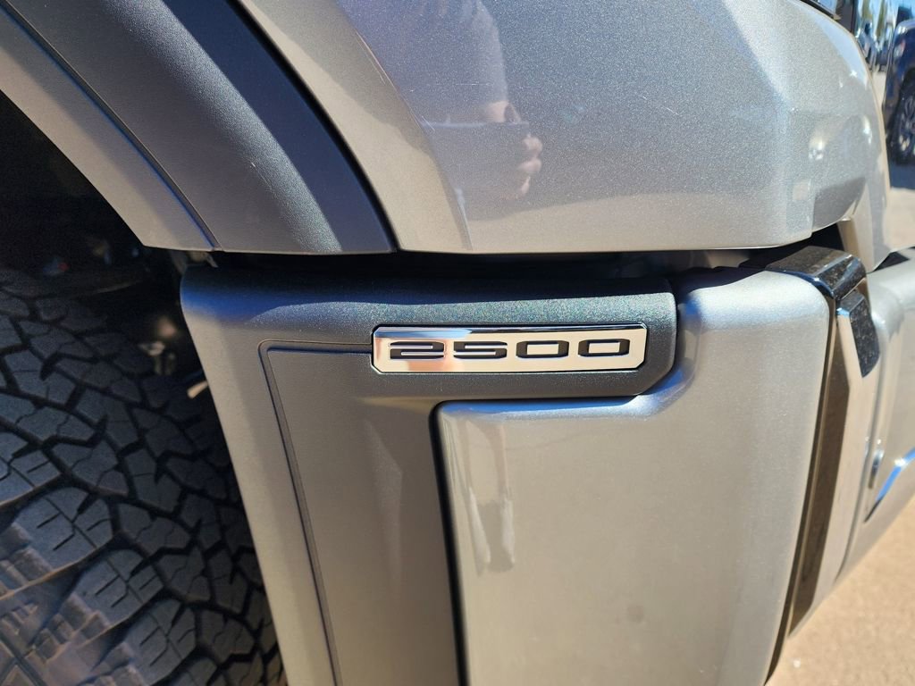 New 2026 GMC Sierra 2500 Denali w/ Denali Reserve Package image 12