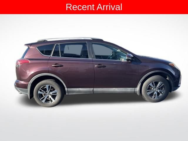 Used 2016 Toyota RAV4 XLE image 7