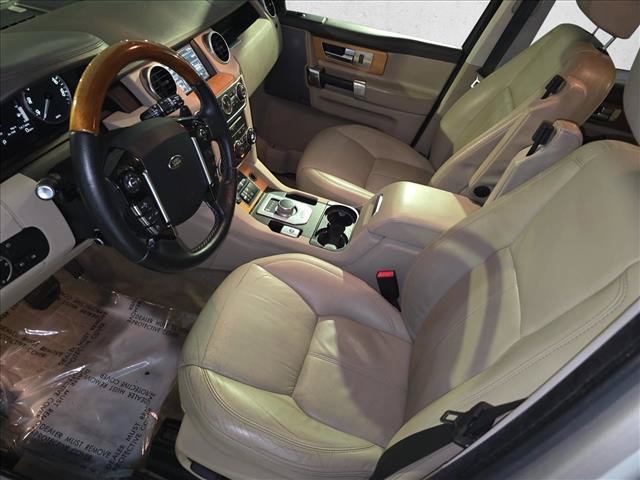 Used 2015 Land Rover LR4 HSE LUX AWD/4WD image 17